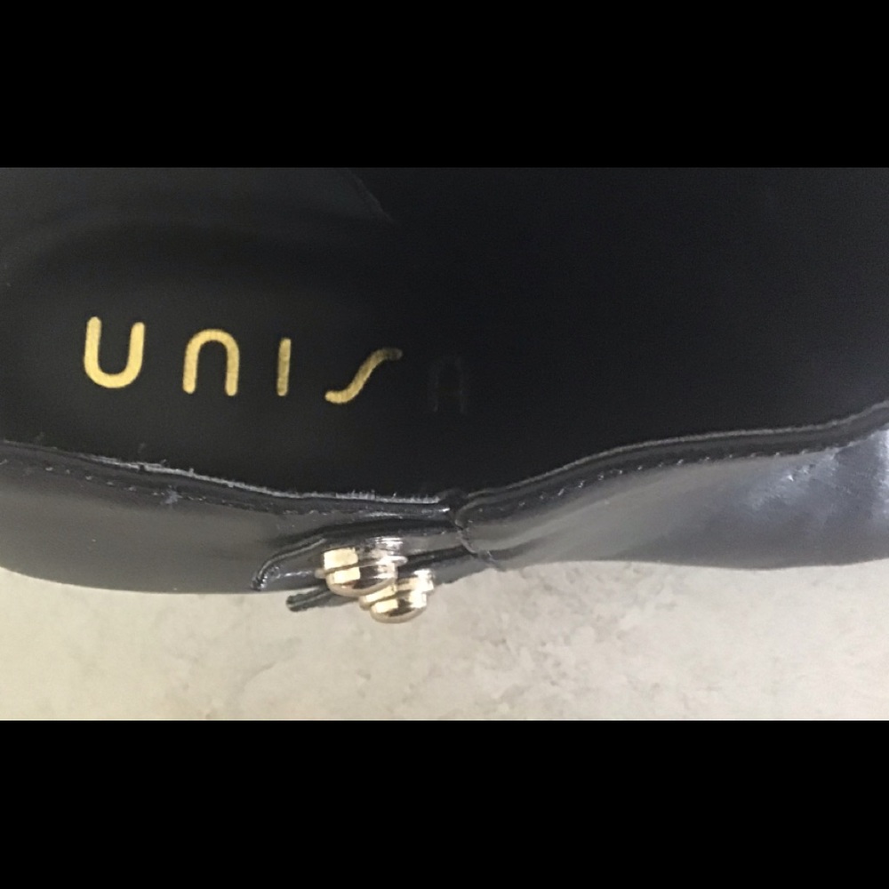 Unisa heels